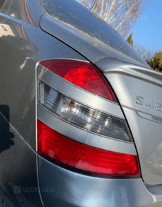 mercedes s 221 lampa tył tylna lewa prawa oryginał szare paski 1