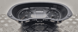 Audi Q3 8U licznik zegar 8U0920990E po zalaniu uk 3
