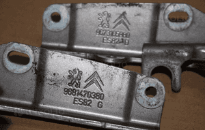Zawiasy maski CITROEN C3 PICASSO 3