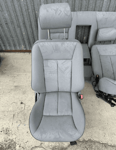 MERCEDES E 210  boczki tapicerki fotel fotele podgrzewane elegance jasne 10