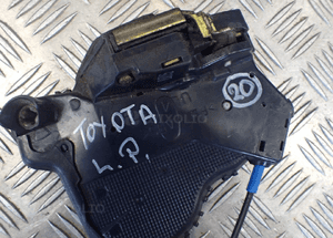 Zamek lewy przod toyota corolla verso radom 2
