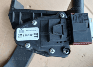Opel Zafira B pedał potencjometr gazu 9202341BT 2