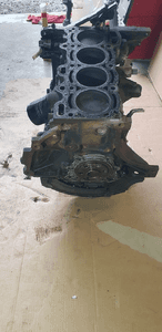 Silnik blok silnika słupek dół Toyota Yaris 1.0 VVTI 1SZ 4