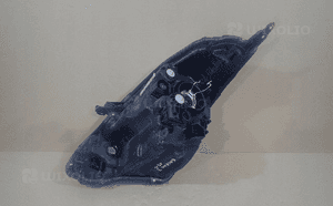 Lampa prawa prawy reflektor suzuki baleno ii 2 15- 2