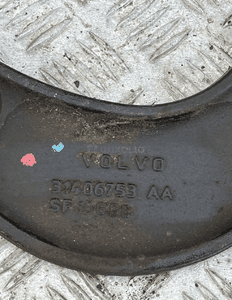 WAHACZ TYL TYLNY GORNY POPRZECZNY VOLVO V60 V70 2