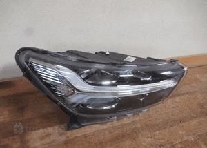 Lampa przednia przód prawa volvo XC40 full led 32293923 2017-2022 5
