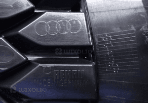Kratka w zderzak prawa audi A3 8Y 8Y0807682B 9
