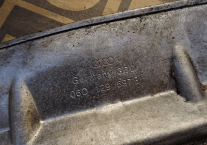 OSŁONA TERMICZNA AUDI A4 B7 06D129597B 3