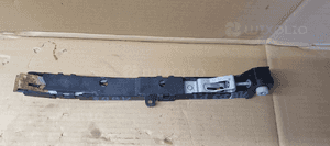 Ślizg zderzaka prawy tył tylny Audi A8 D3 4E0809682B 4E0810916B 4E0809916B 1