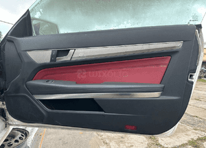 Mercedes E250 coupe 2014r karoseria dokumenty dowód zarejestrowana w PL c 207 drzwi klapa błotnik szyba 7