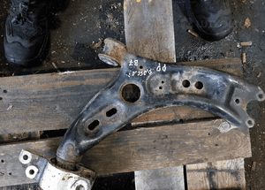 wahacz prawy lewy przód passat b 7 2