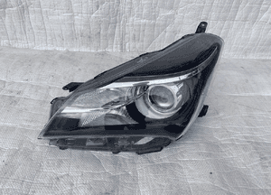 Toyota yaris iii 3 lift lampa lewa 14- 5
