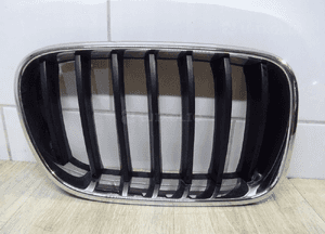 Bmw X3 F25 grill atrapa nerka prawa 7210726 1