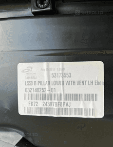 Osłony wewnętrzne słupków B FK72-24397 Land Rover Discovery Sport L550 2