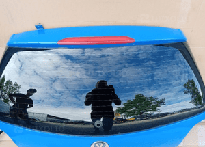 Klapa bagażnika VW Polo 9N LIFT LA5F bez rdzy 2