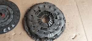Sprzęgło tarcza docisk LUK BMW 1 E81 E87 2.0D 7615629 7603849 3
