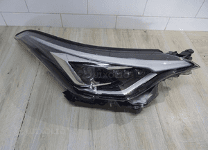 lampa prawa TOYOTA C-HR chr FULL LED 81110-f4280 1