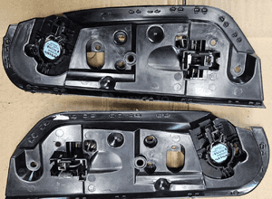 Volvo  S60 XC70 V70 klamka drzwi przod przednia  prawa 8693727 2