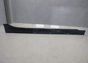 Bmw M1 F40 m pakiet listwa nakładka progowa prawa 2