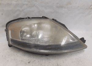 Przod przednia lampa prawa citroen C3 2007R 1