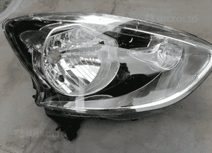 Lampa prawa prawy przód Nissan Micra K13 2
