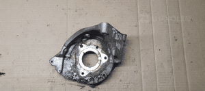 Łapa wspornik pompy wtryskowej Peugeot 307 2.0 HDI 96389217 1