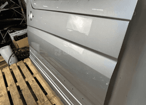 Drzwi przesuwne tył tylne lewe boczne mercedes sprinter W906 srebrne igła 2