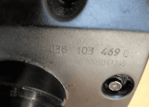 Pokrywa osłona silnika zaworów VW Golf IV 4 1.9 TDI 038103469Q 6