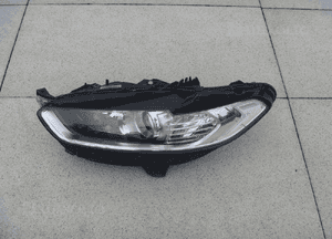 FORD MONDEO MK5 KOMBI DRZWI TYLNE PRAWE 7