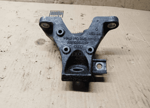 Łapa podpora silnika Audi A6 C6 3.2 FSI 4F0199308N 5
