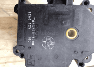 Toyota Yaris I 99-05 silniczek sterownik nawiewu 2