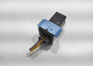 PRZEKAŹNIK ŚWIEC ŻAROWYCH CITROEN C4 CACTUS 1.6 HDI 9803299780 2017-20 LIFT 2