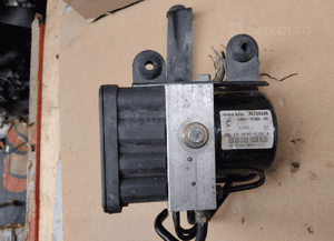 Pompa hamulcowa abs volvo V40 S40 ii V50 C30 2.0D 30736588 4N51-2C405-EC 3