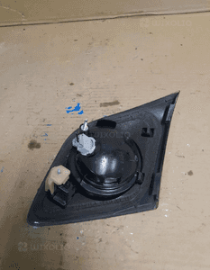 Lampa lewy tył w klapę mazda 3  stanley P2913L 3