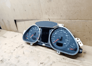 Licznik zegary Audi A6 C6 3.2 FSI 4F0920900K 4F0910900 3