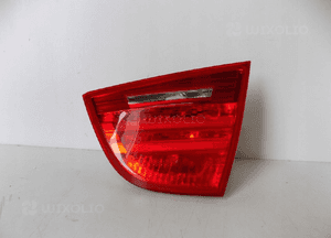 BMW 3 E90 LCI Lampa Tylna w Klapę Prawa - 11766 1
