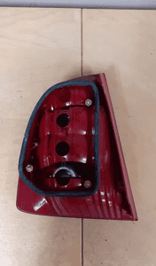 LAMPA TYL TYLNA PRAWA SKODA SUPERB I 2