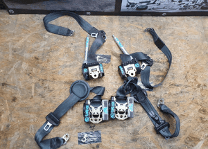 Pas Pasy Bezpieczenstwa Zapinka Przod Tyl Lewy Prawy Audi A6 C5 1