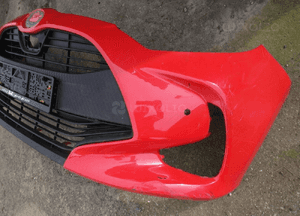 TOYOTA YARIS IV 4 CAŁY ZDERZAK PRZEDNI 3