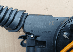 Opel Zafira B przełącznik zespolony pod kierownice taśma 204452 13276153 3