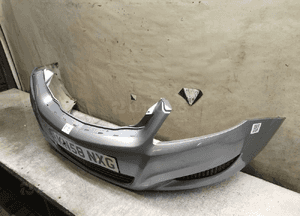 Zderzak przód przedni do opel zafira b lift fl Z157 srebrny 2