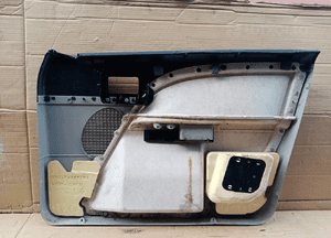 Boczek tapicerka lewy przód przednia lewa Ford Mondeo MK3 3