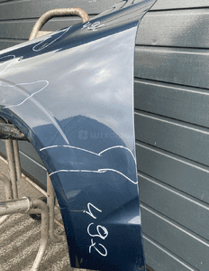 Błotnik przedni przód lewy volvo XC60 ii 2017- 16
