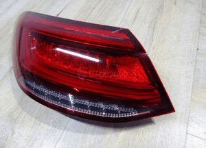 Mercedes cls 257 lampa led lewa tył A2579062600 2