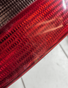 LAMPA LEWA TYŁ TYLNA AUDI A3 8L 96-99 4