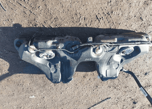 ZBIORNIK PALIWA BENZYNA M54 BMW E60 E61 KOMPLETNY POMPKA PLYWAK 3