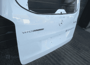 Klapa bagażnika tylna tył mercedes vito W447 2014- 8
