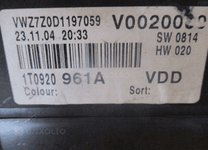 Licznik zegary vw touran i 1.9 tdi 1T0920961A uk 3