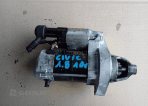Honda Civic VIII 8 Ufo 1.8 i-VTEC rozrusznik 4Y 428000-5011 1