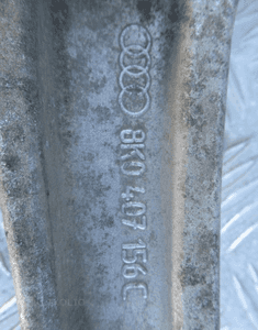 WAHACZ PRZEDNI PRZÓD PRAWY LEWY DOLNY AUDI A4 B8 A5 2007- 2